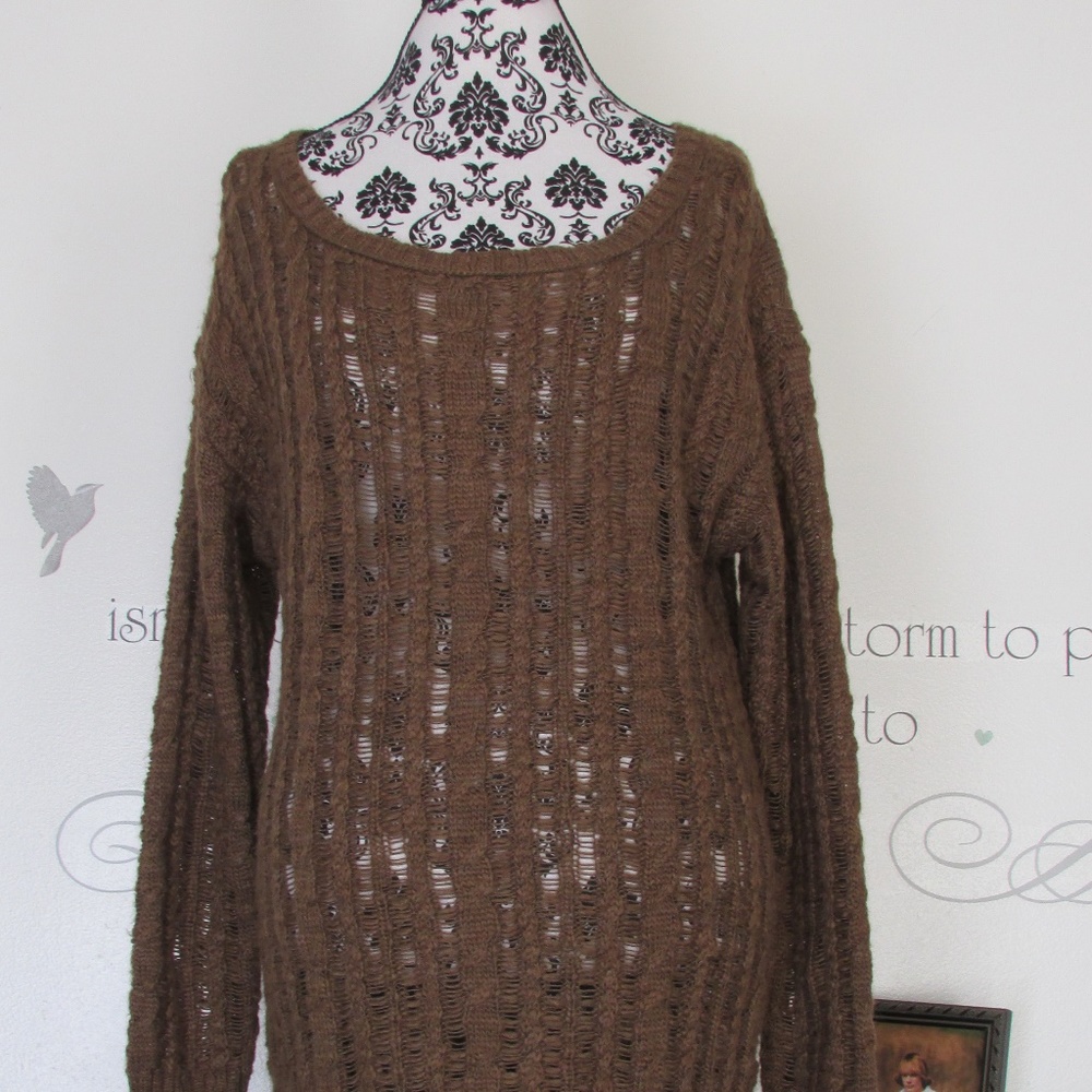 Amrican Eagle Outfitters Medium Brown Sweater